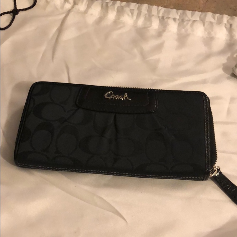 Coach wallet